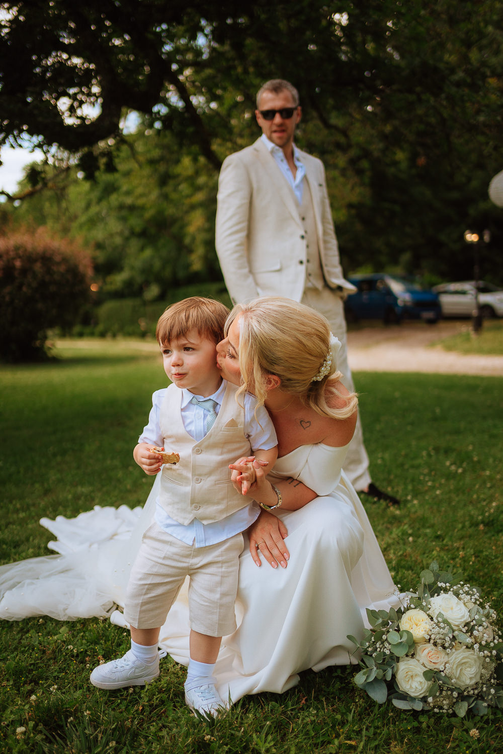 WEDDING PHOTOGRAPHY CHATEAU DE LA VALOUZE BORDEAUX FRANCE 019 WEDDING PHOTOGRAPHY CHATEAU DE LA VALOUZE BORDEAUX FRANCE 019